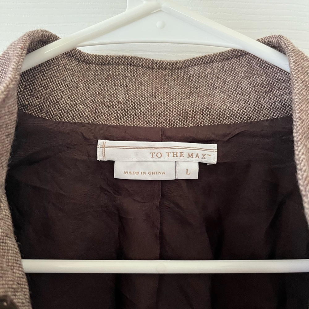 To The Max Brown Ruffle Front Blazer - Picture 13 of 13